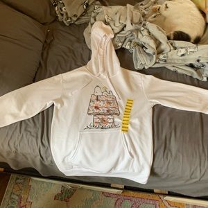 Snoopy hoodie size medium